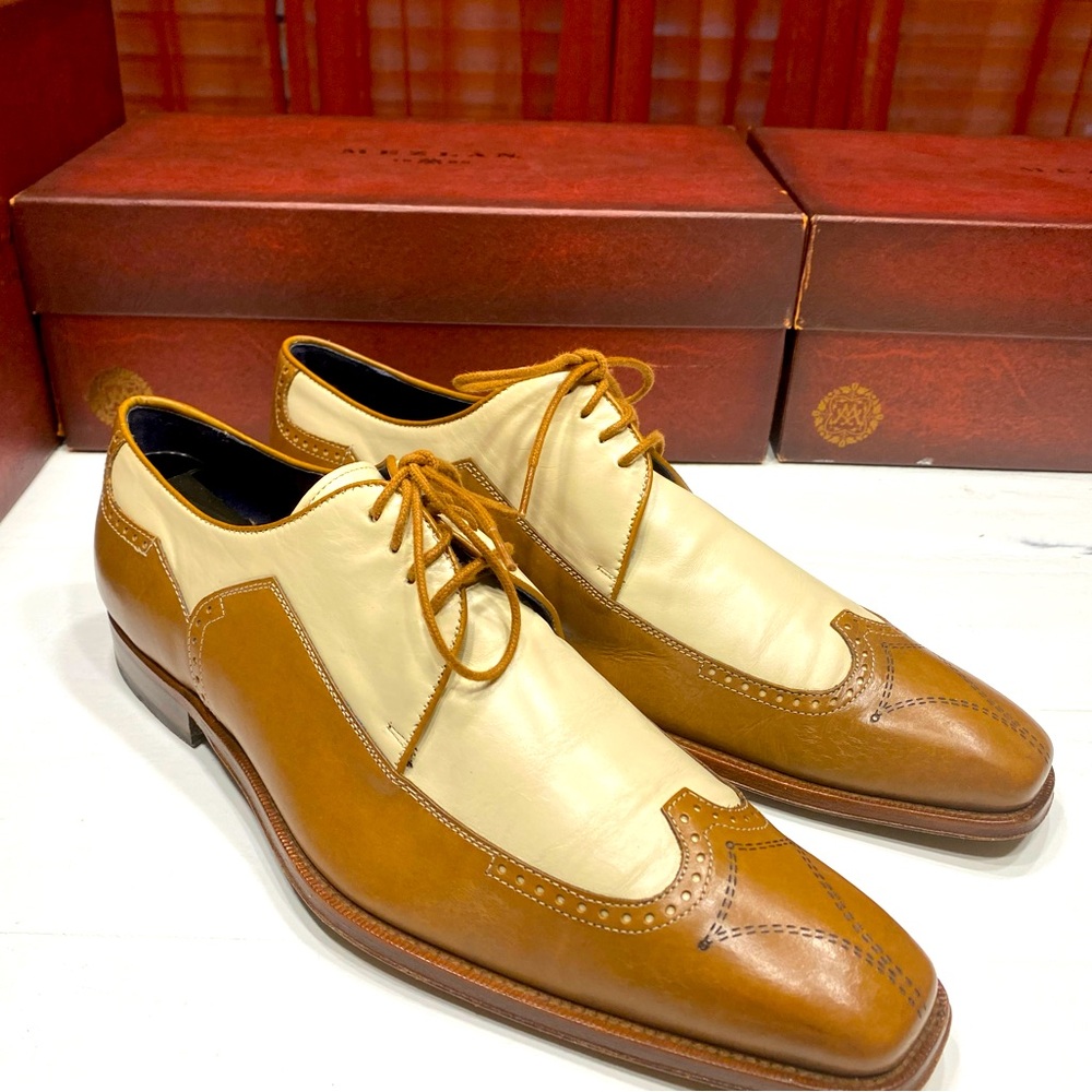 Elegant Two-Tone Leather Oxford Shoes
